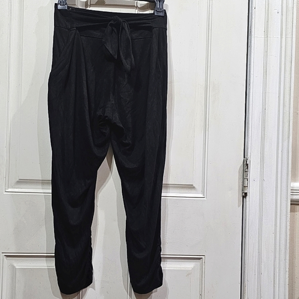 Roommates Women's Black Faux Suede Dhoti Style Drop Pants, Size M